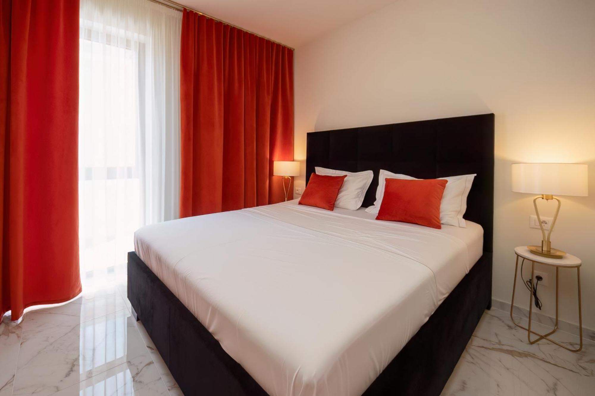 Mediterana Art Deco Resort (Adults Only) شيبينيك المظهر الخارجي الصورة