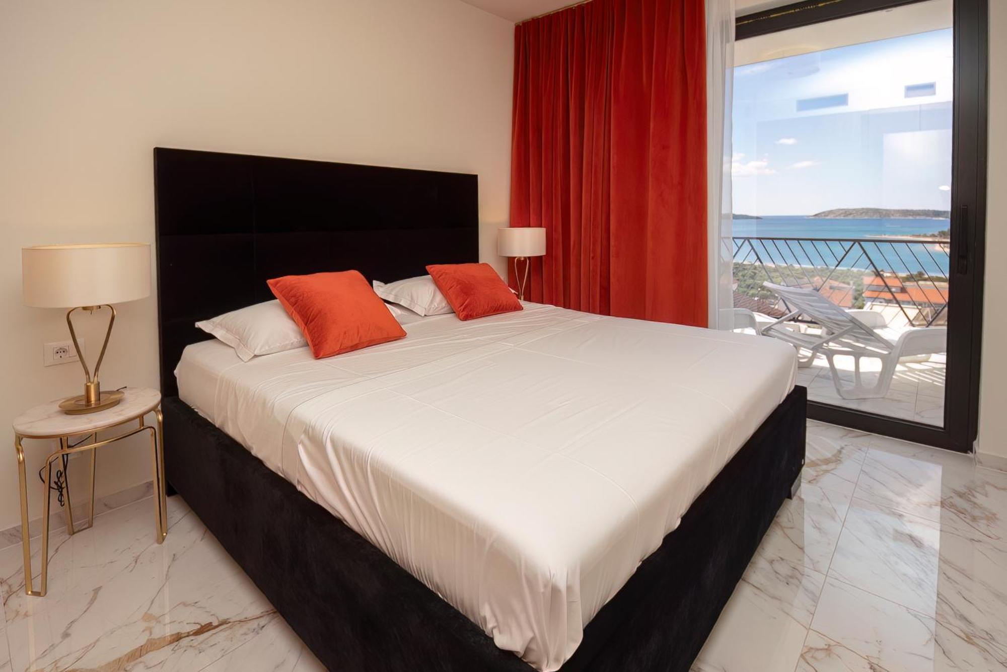 Mediterana Art Deco Resort (Adults Only) شيبينيك المظهر الخارجي الصورة