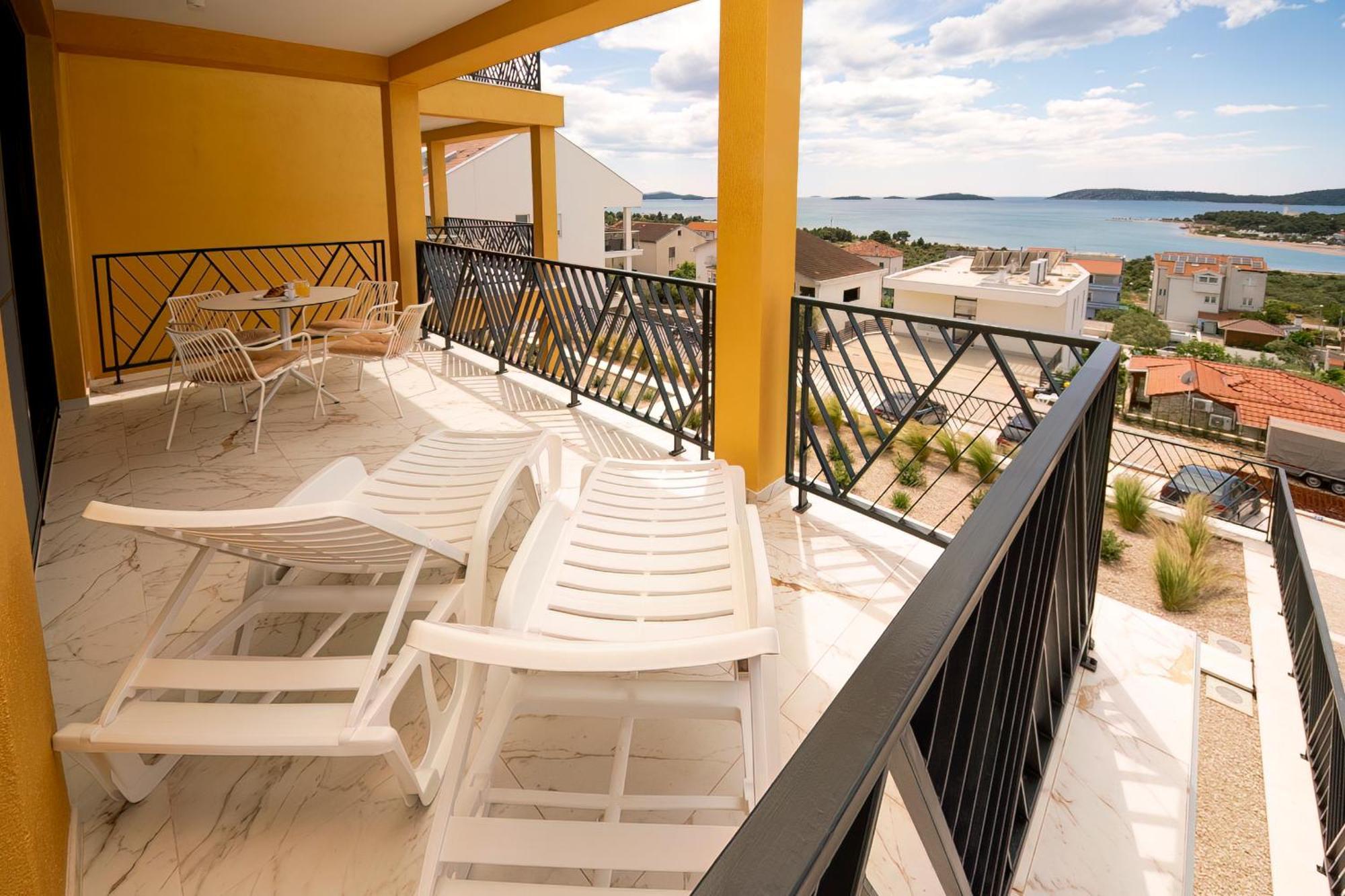 Mediterana Art Deco Resort (Adults Only) شيبينيك المظهر الخارجي الصورة