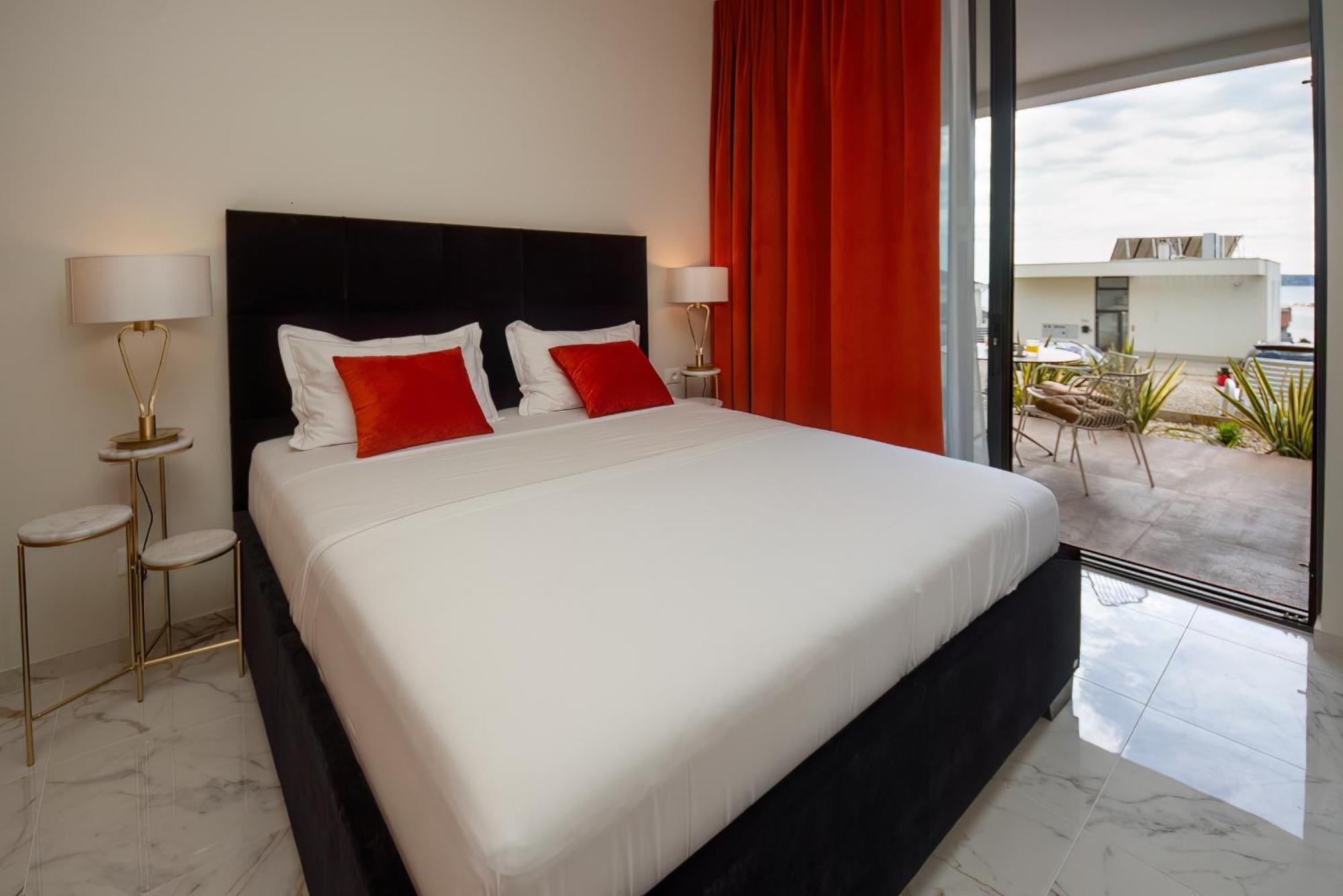 Mediterana Art Deco Resort (Adults Only) شيبينيك المظهر الخارجي الصورة